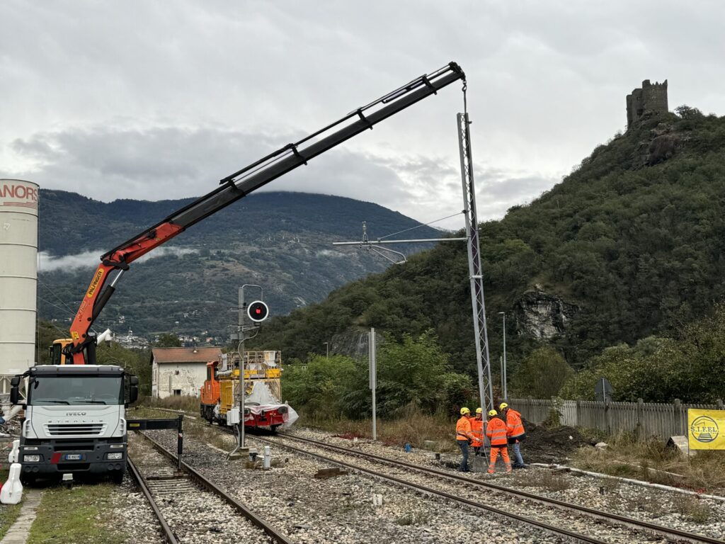 Elettrificazione della ferrovia Aosta-Ivrea, Rfi conferma il termine dei lavori per la fine del 2026