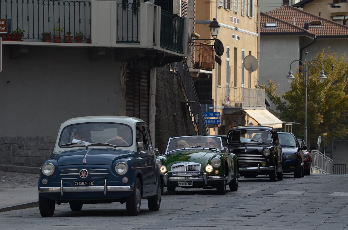 Raduno auto storiche Valle d