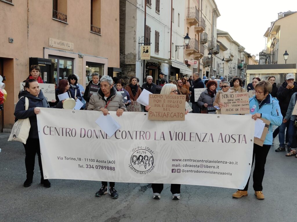 Corteo ad Aosta contro la violenza sulle donne