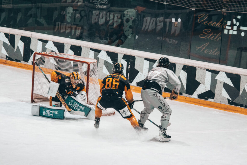 HC AOSTA - Valdifiemme - 1 nov 2024 _ Pfoestl_ph V.Pirana