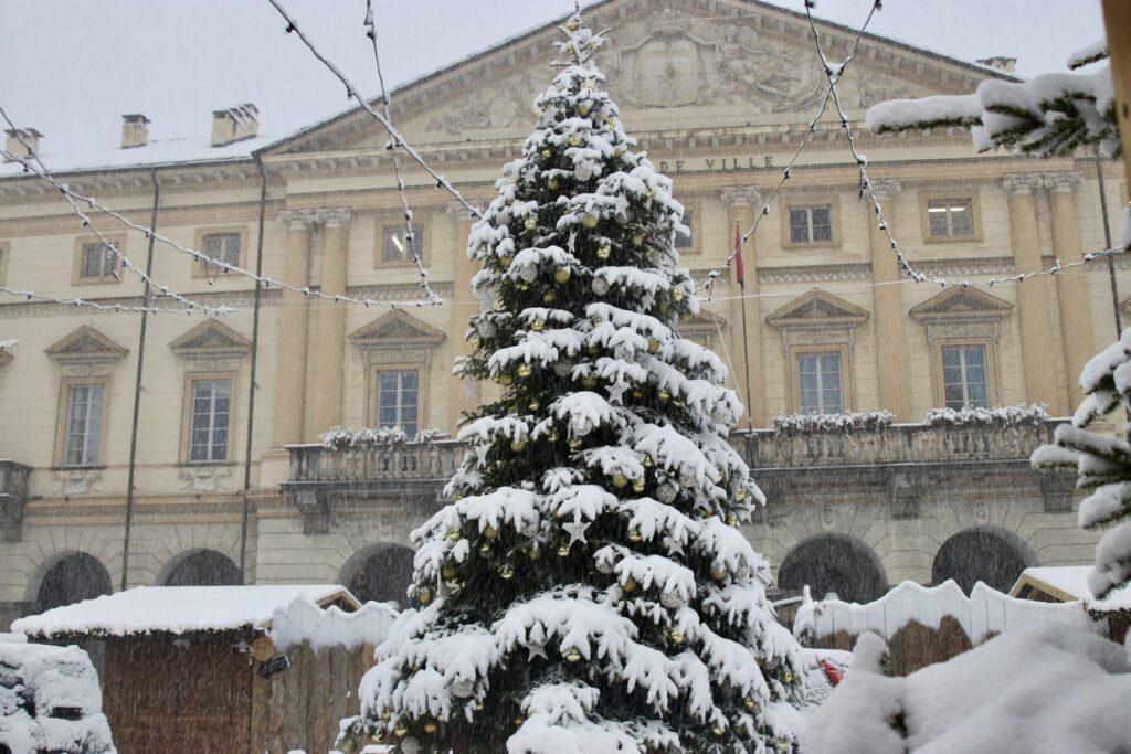 Aosta sotto la neve - ph. Nicole Jocollé