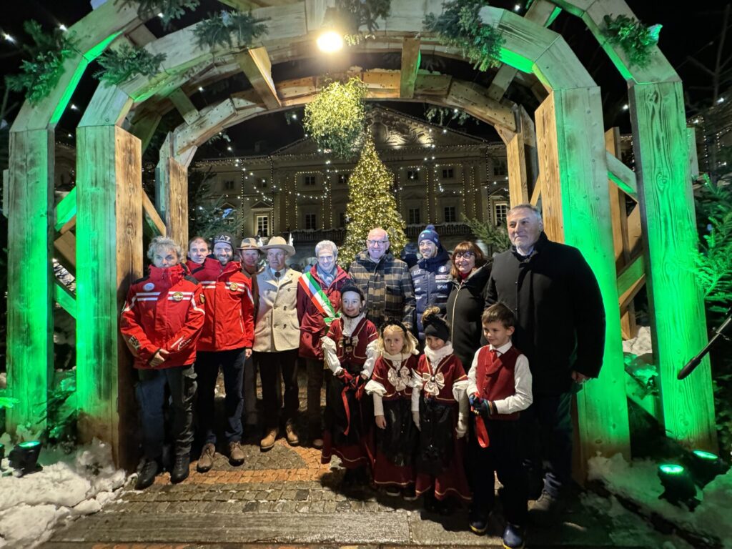 Inaugurazione Marché Vert Noel in Piazza Chanoux