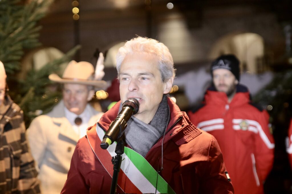 Inaugurazione Marché Vert Noel in Piazza Chanoux