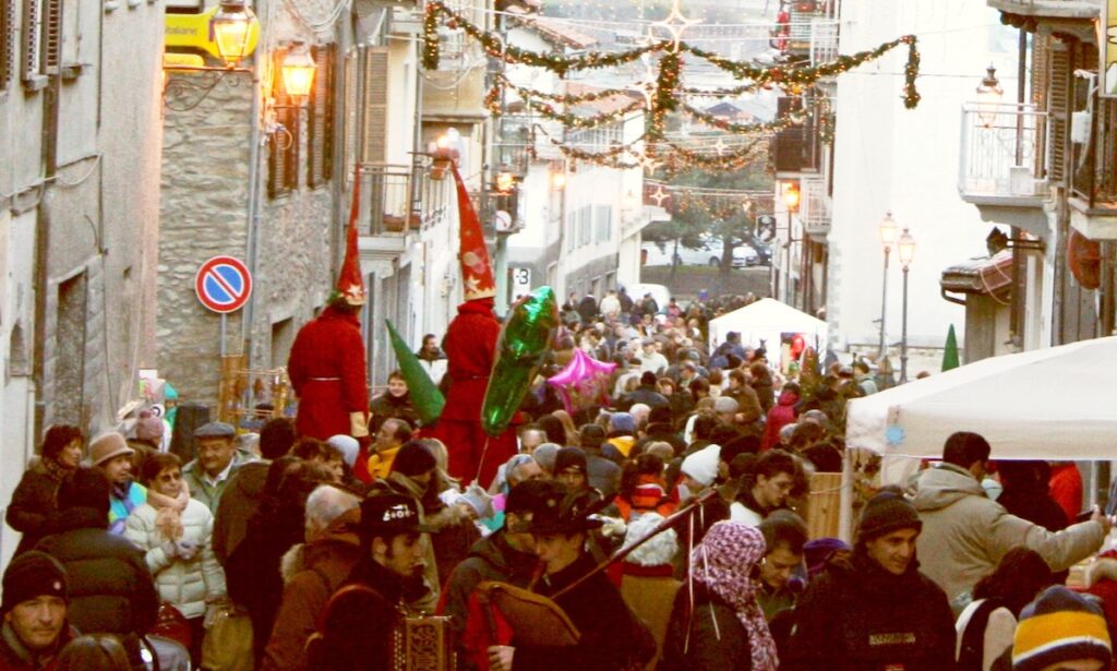 Magia di Natale a Châtillon: il Petit Marché du Bourg torna il 1° dicembre