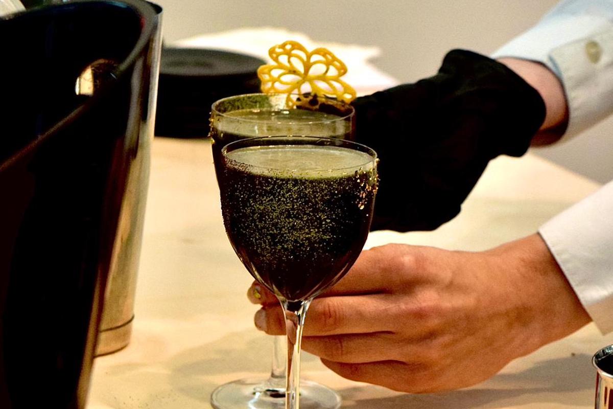 Il cocktail "Oro Nero" presentato da Giorgia Festi