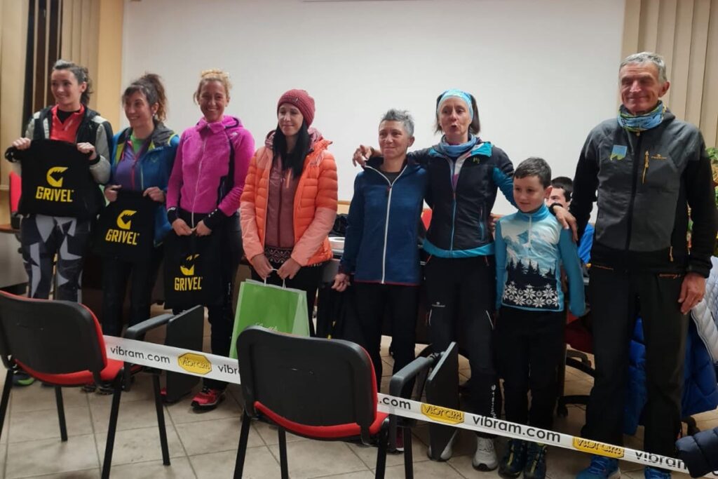 Il podio femminile del Vertikal Snow Chamois