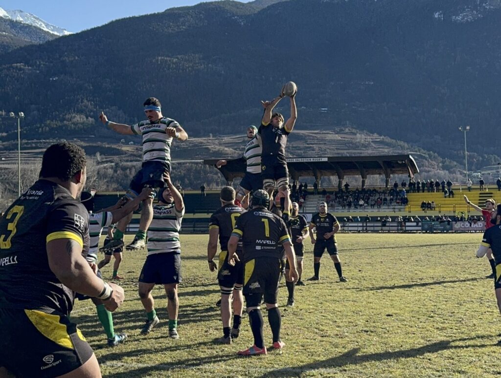 Lo Stade Valdôtain batte il CUS Milano 35-21 e resta in corsa per la vetta