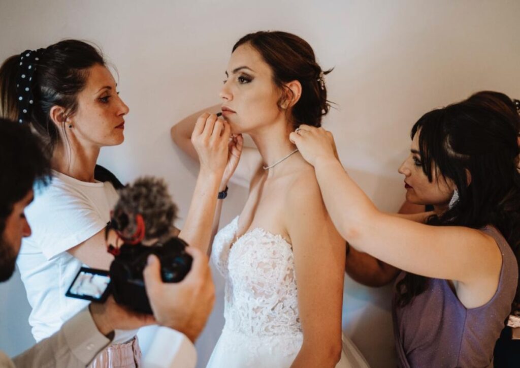make up artist
