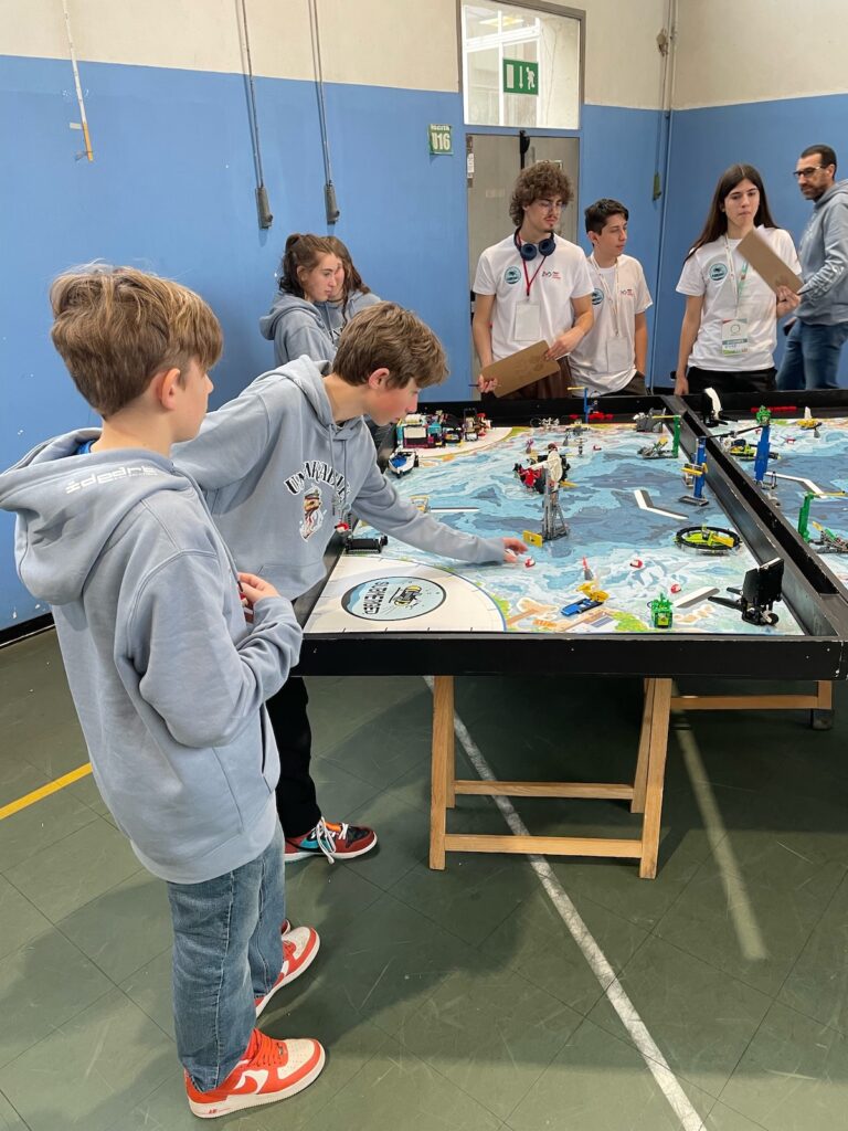 scuola media Quart - First Lego League