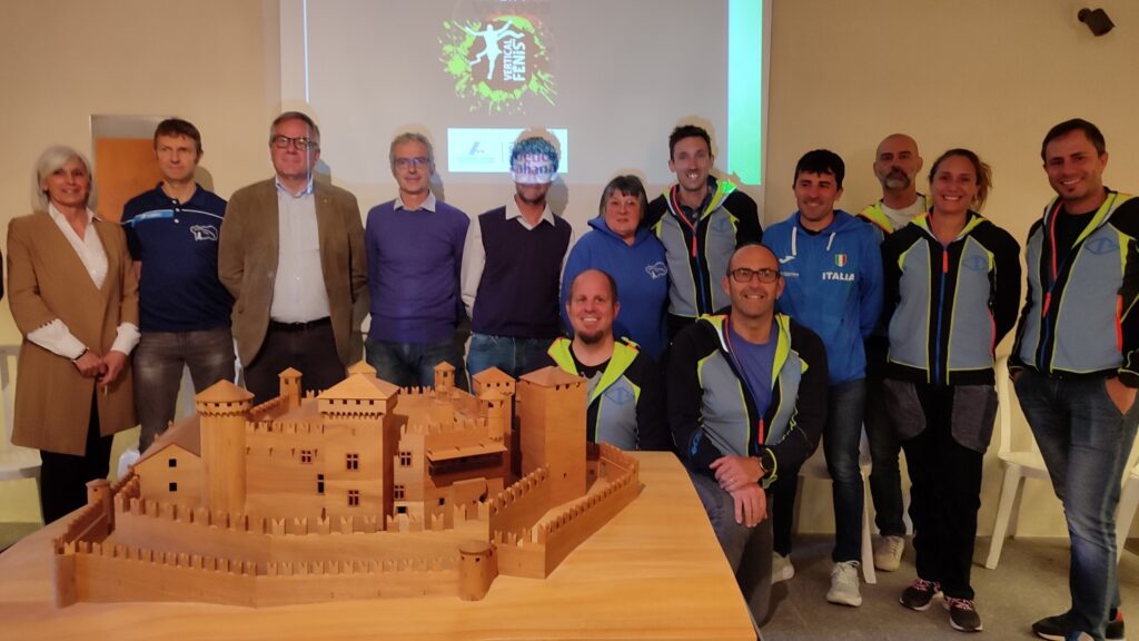 Presentazione Vertical Fénis campionato italiano () rid
