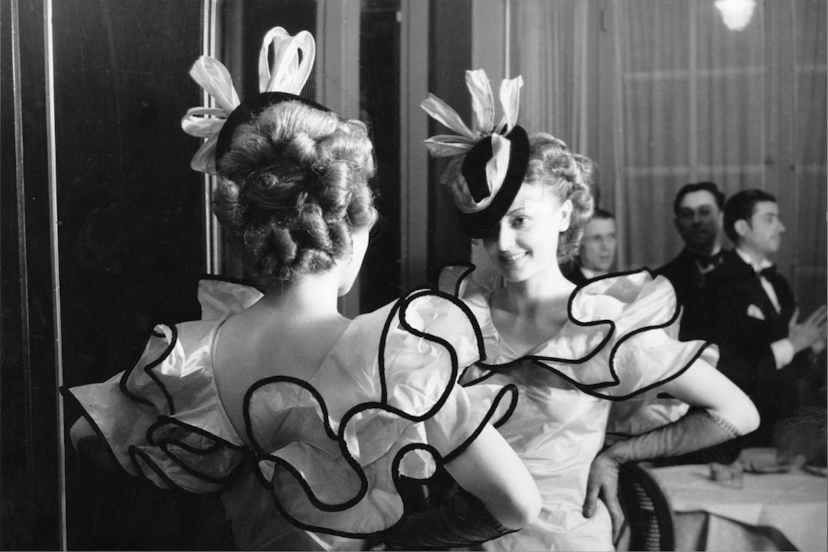 Brassaï - Soirée Haute couture, Paris