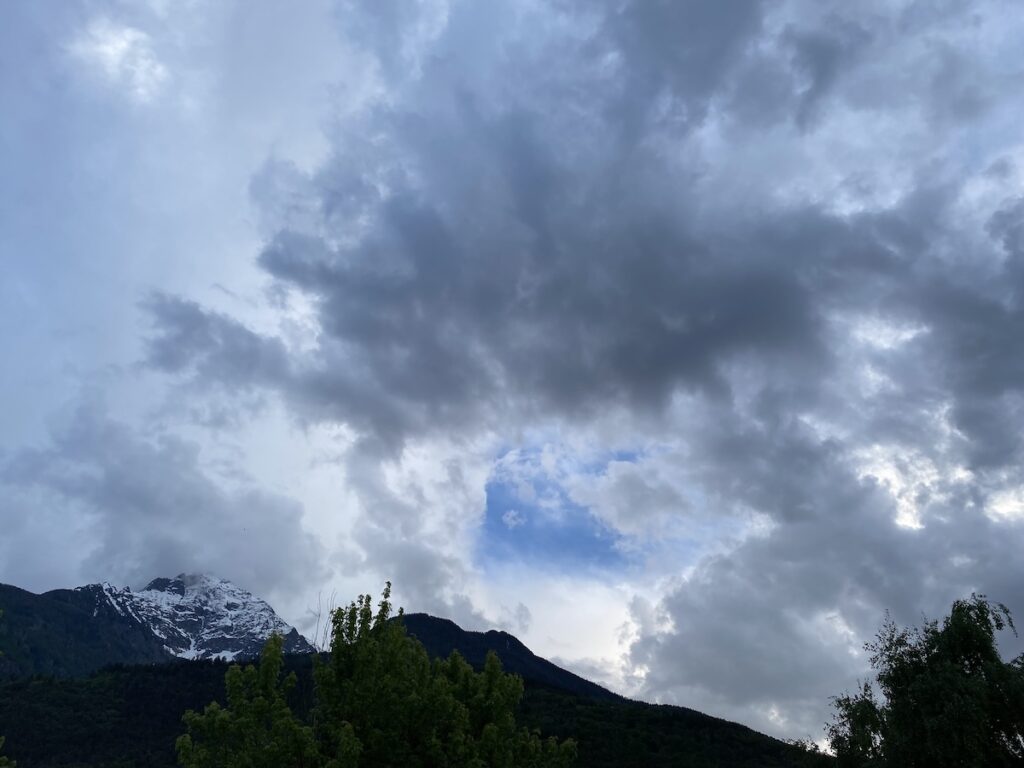 Meteo cielo nuvole sole
