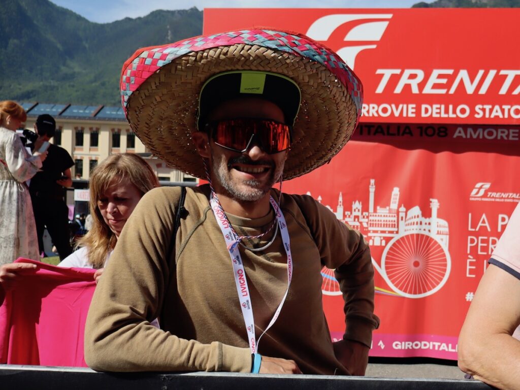 Partenza a Verrès del Giro d'Italia Foto Alice Dufour