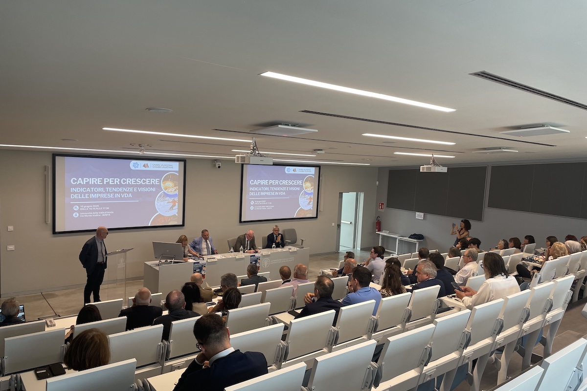 La presentazione del report "L’andamento dell’economia della Valle d’Aosta nel 2024"