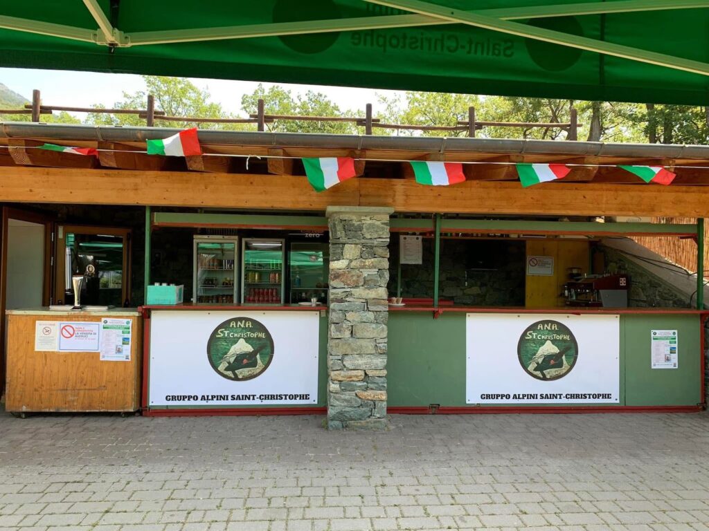 Rencountro di s alpeun Alpini Saint Christophe