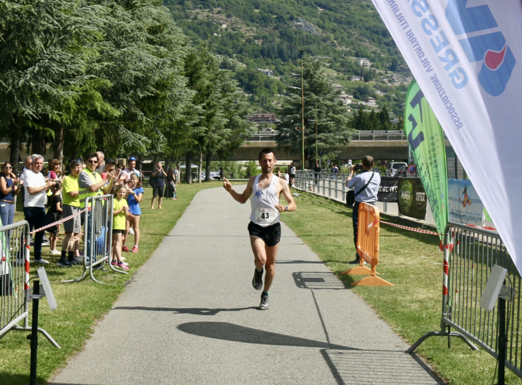 Tor de Gargantua Paolo Gallo Foto Max Riccio