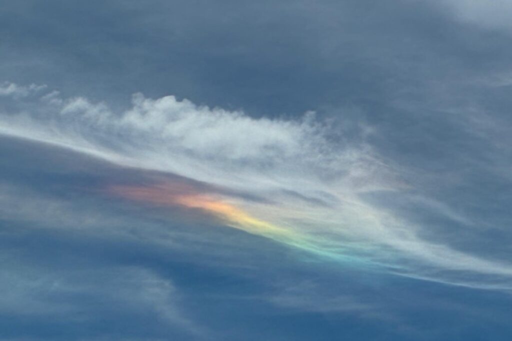 La nube iridescente a Fontainemore