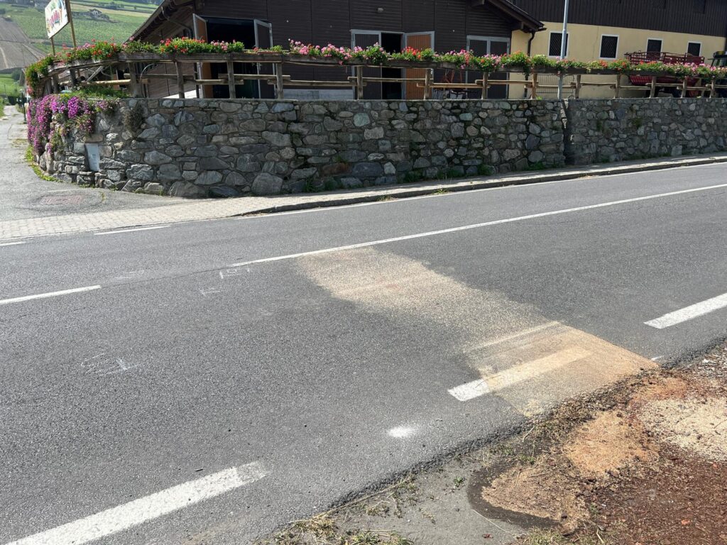 ciclista urtato da auto a Gressan