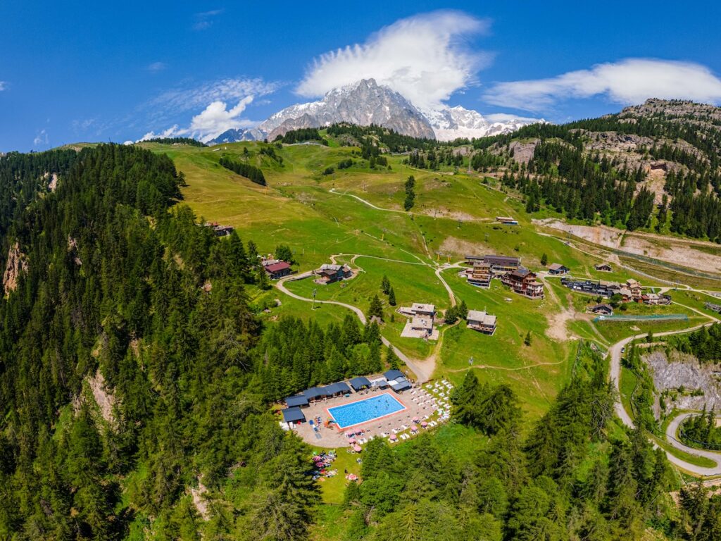 Piscina Alpina Courmayeur Mont Blanc Funivie ph Lorenzo Belfrond PANO Pano