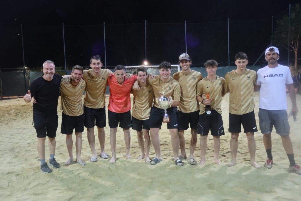 BSC Etroubles vincitori torneo beach soccer Belair Gressan