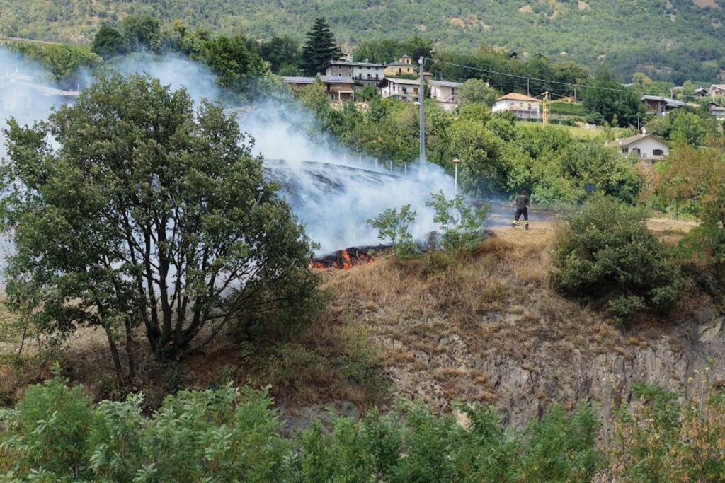 Incendio Regione Borgnalle Aosta