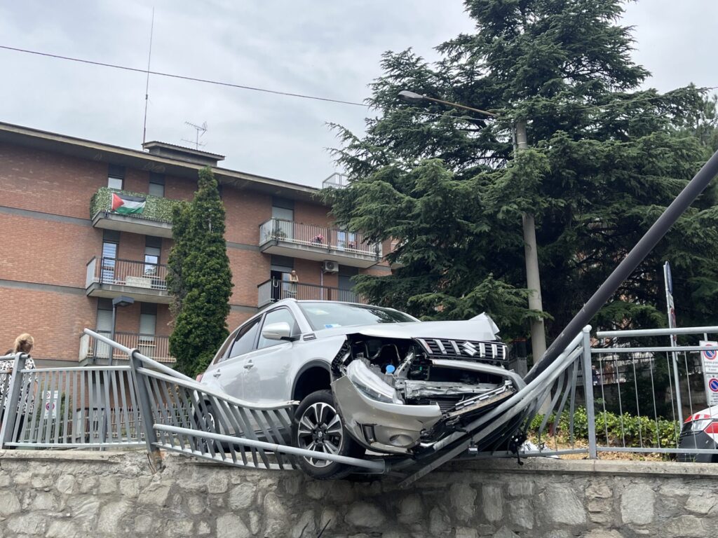 Incidente via Petigat