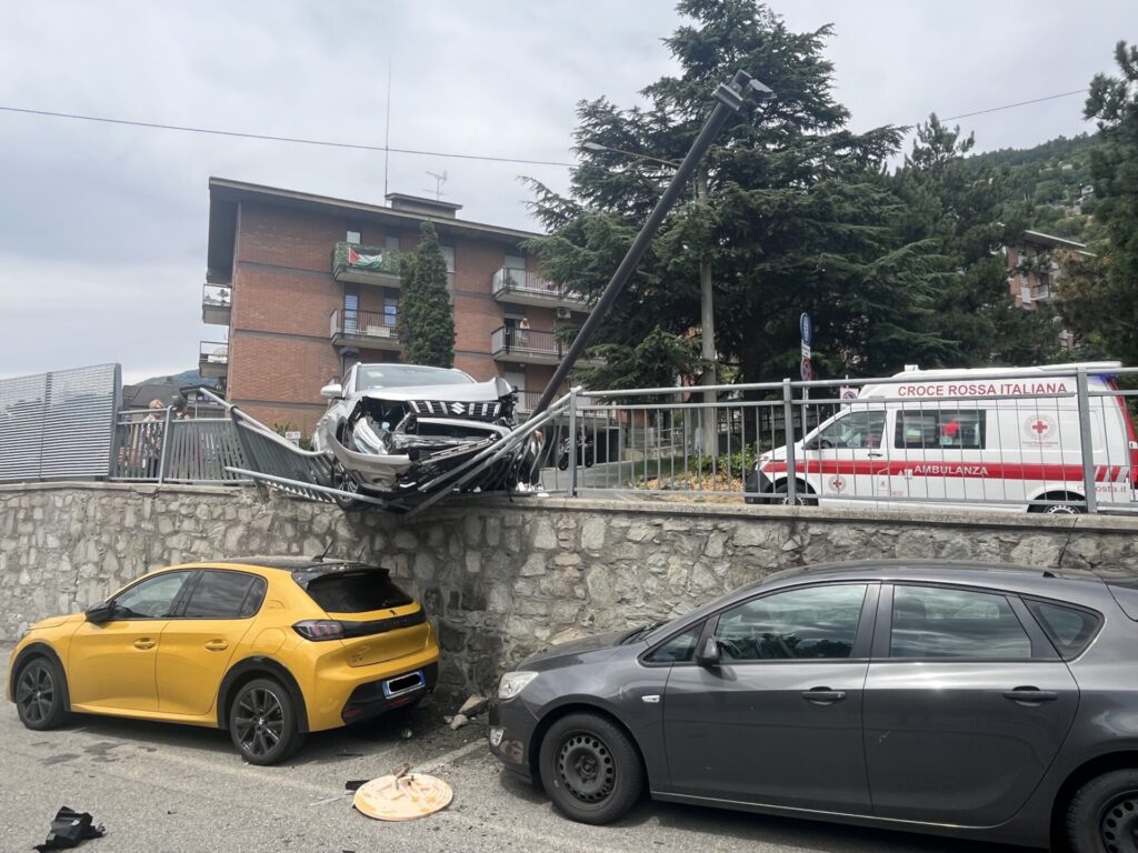 Incidente via Petigat