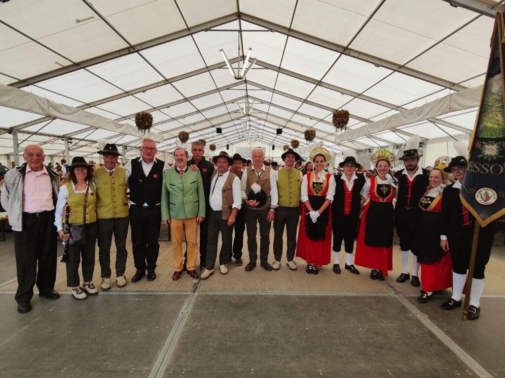 La delegazione di Gressoney e Issime al Walsetreffen di Lech