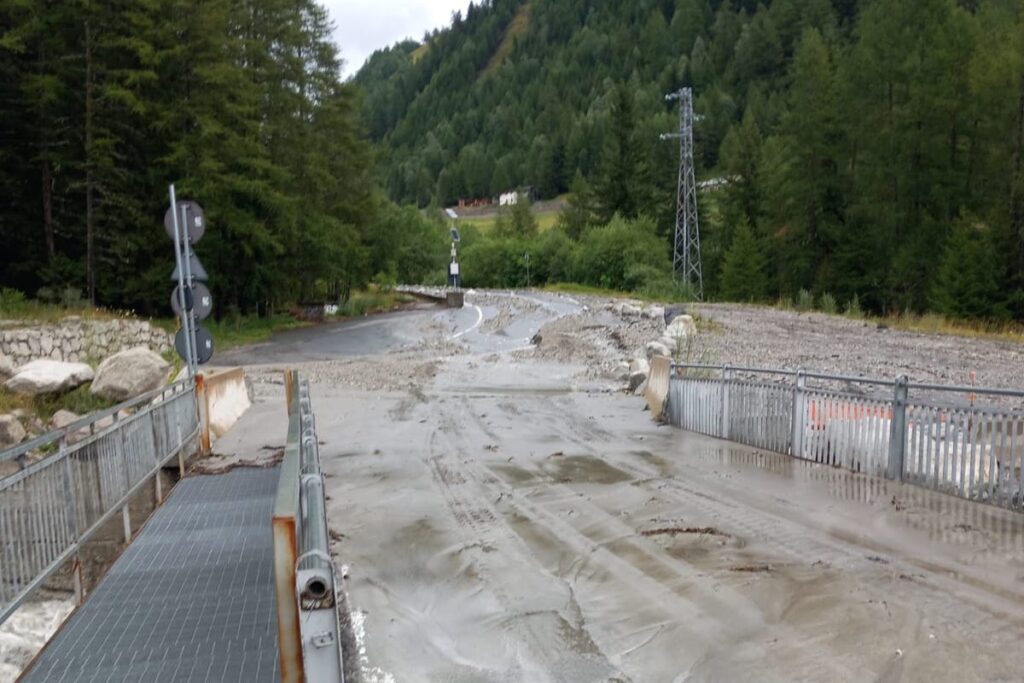 La frana in Val Ferret a Courmayeur