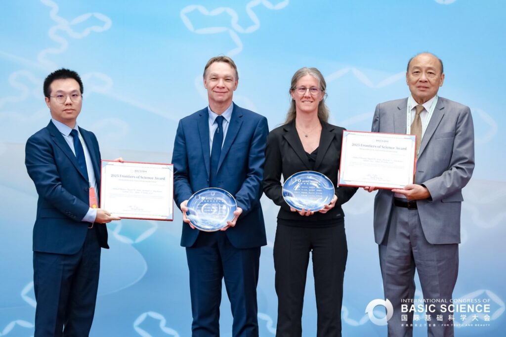 Marta Burgay e Michael Kramer premiati per lo studio sulla doppia pulasar