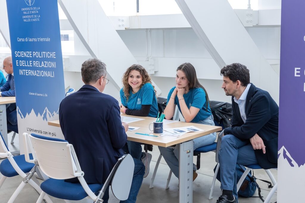 Open Day Università della Valle d'Aosta - Ph Romuald Desandré ()