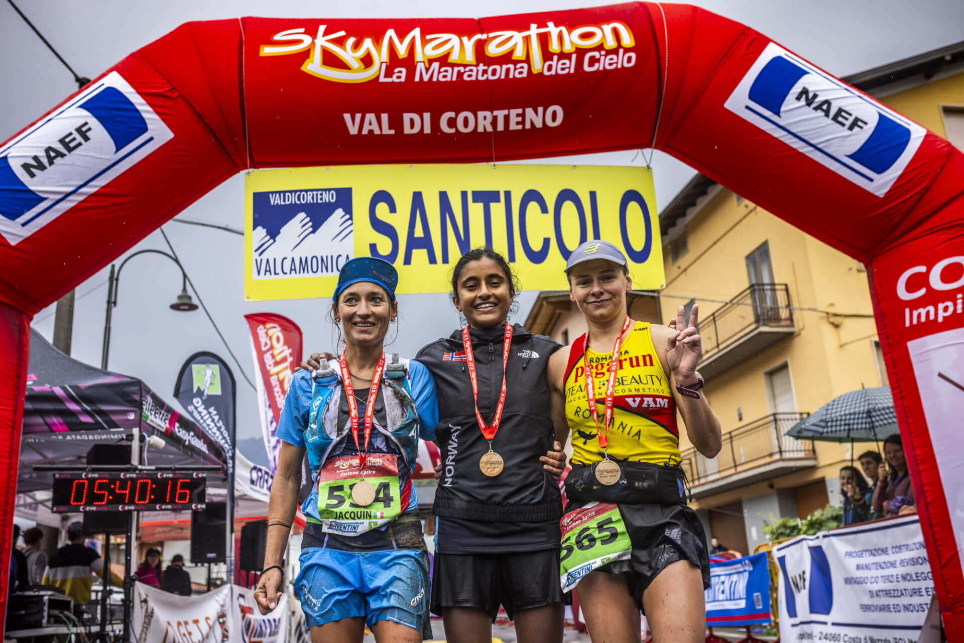 PodioFemminileSkyUltra Francesco Bergamaschi