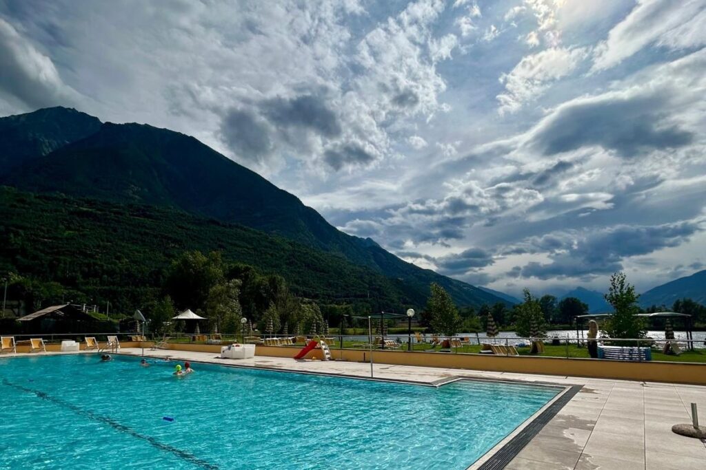 Estate alla piscina di Brissogne - piscina - bambini - Centri estivi