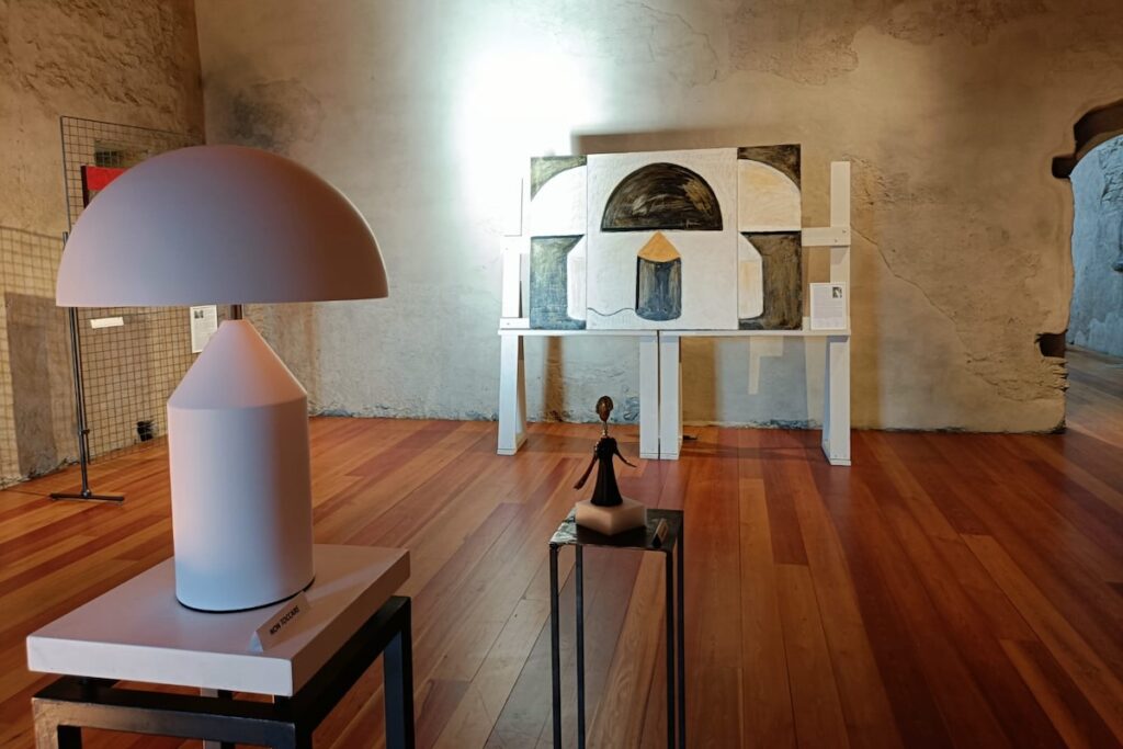 La mostra "Viaggio nel Design" al Castello di Ussel, a Châtillon