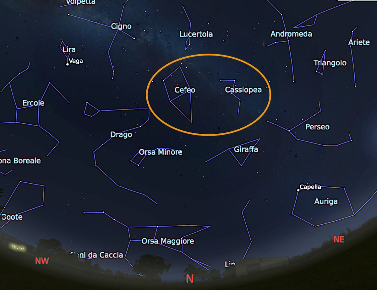 La posizione delle costellazioni circumpolari Cassiopea e Cefeo il 15 settembre attorno alle 23.00 di ora legale estiva. Immagine realizzata con il software Stellarium