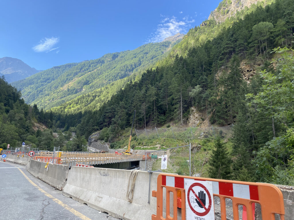 strada per cogne