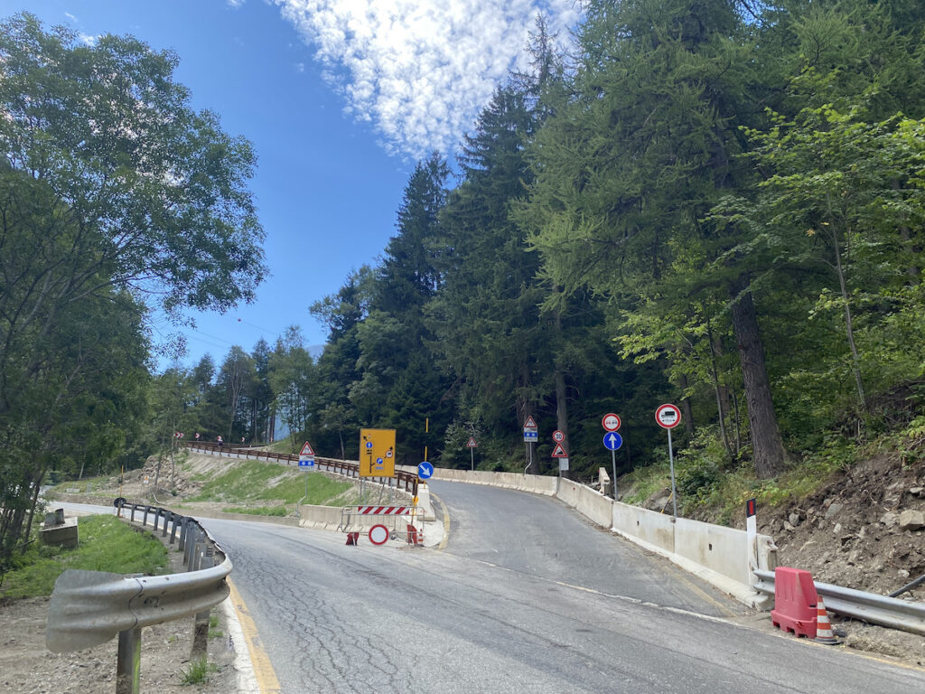 strada per cogne