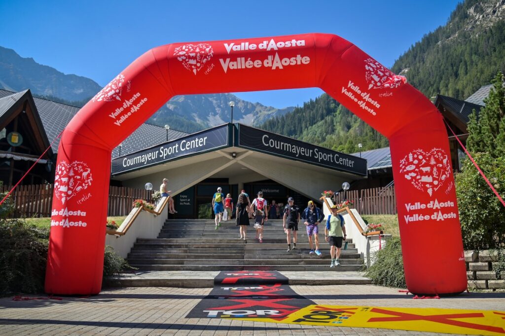 Consegna pettorali - Sport center a Courmayeur