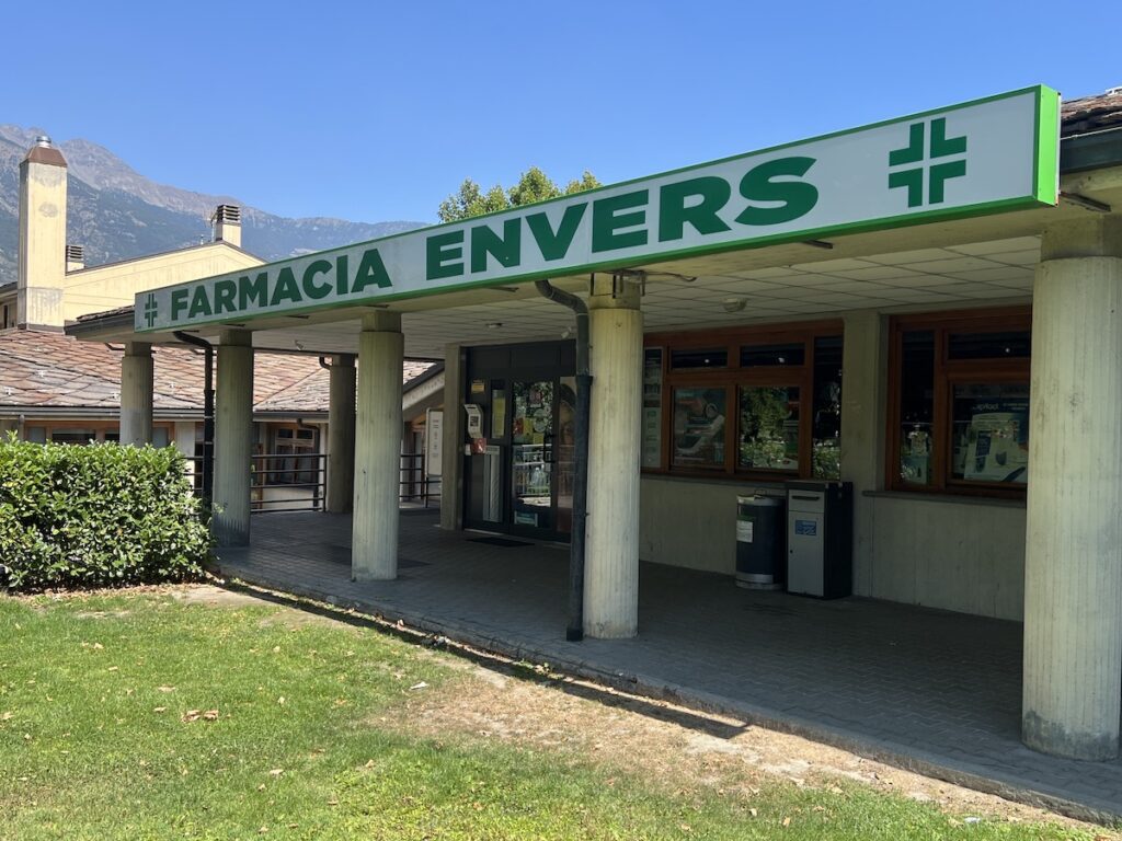 Farmacia Envers