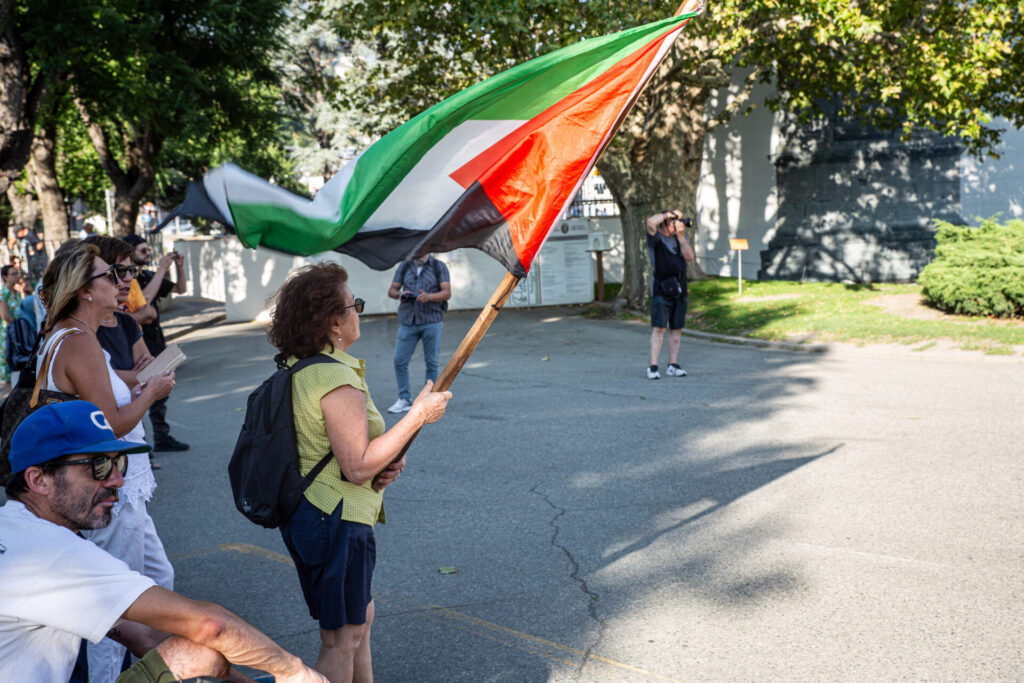 Flashmob per Gaza in piazza Arco d