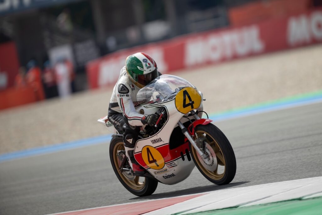 Giacomo Agostini Foto Yamaha Racing