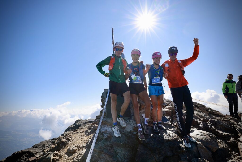 Mont Emilius, Charvensod (AO), i vincitori della gara maschile e femminile in vetta Photo credit: Roberto Roux
