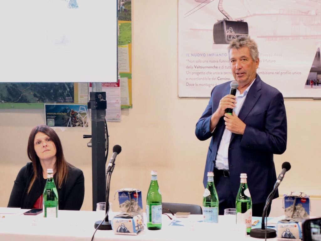 Sindaca di Valtournenche Elisa Cicco e Presidente Cervino Spa Federico Maquignaz - Presentazione Cervino The One. Foto Alice Dufour