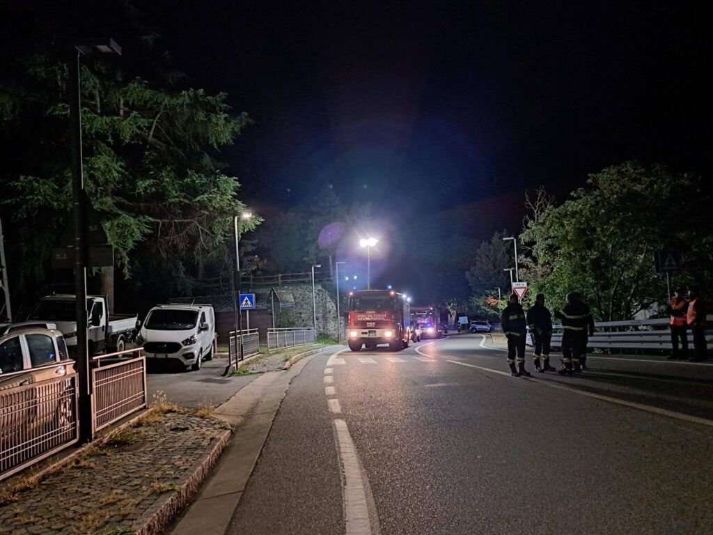 Caduta massi Verrès - foto vigili del fuoco volontari verrès