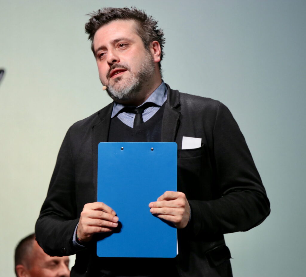 Avanti il prossimo