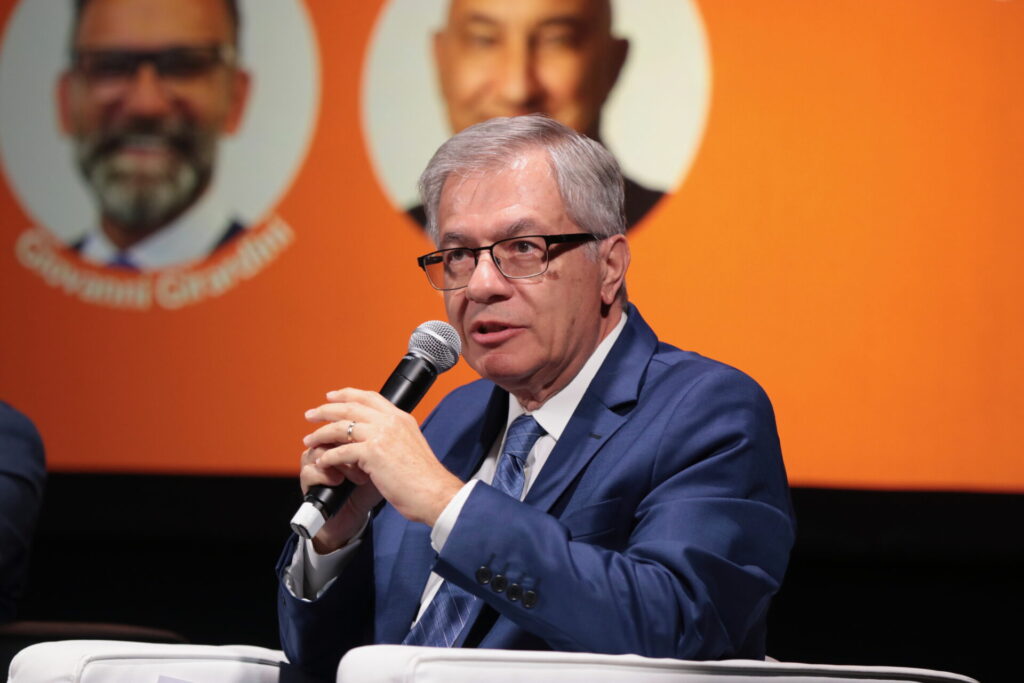 Avanti il prossimo Raffaele Rocco