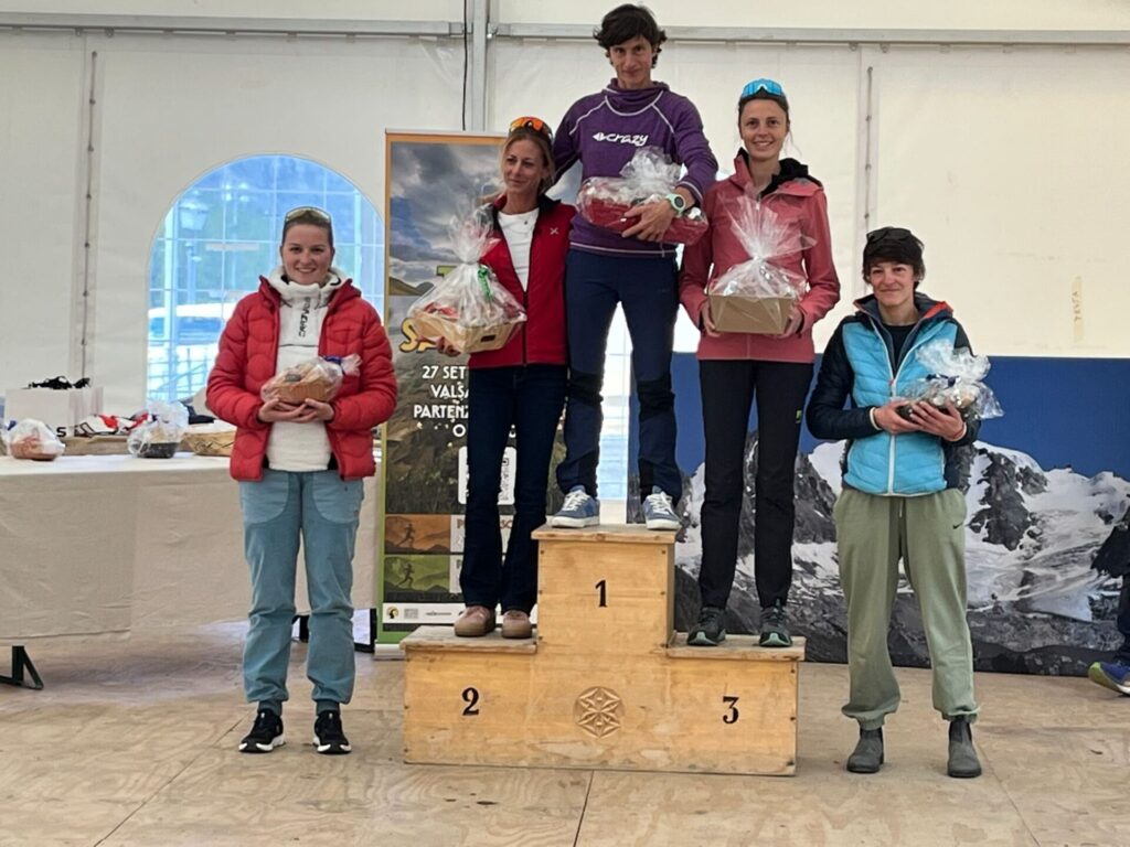 Podio Valsavara Trail donne