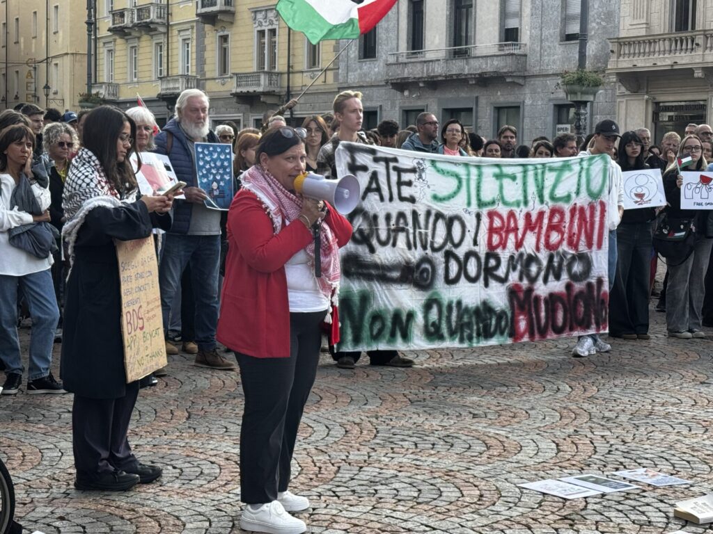 Sciopero generale per Gaza manifestazione in Piazza Chanoux