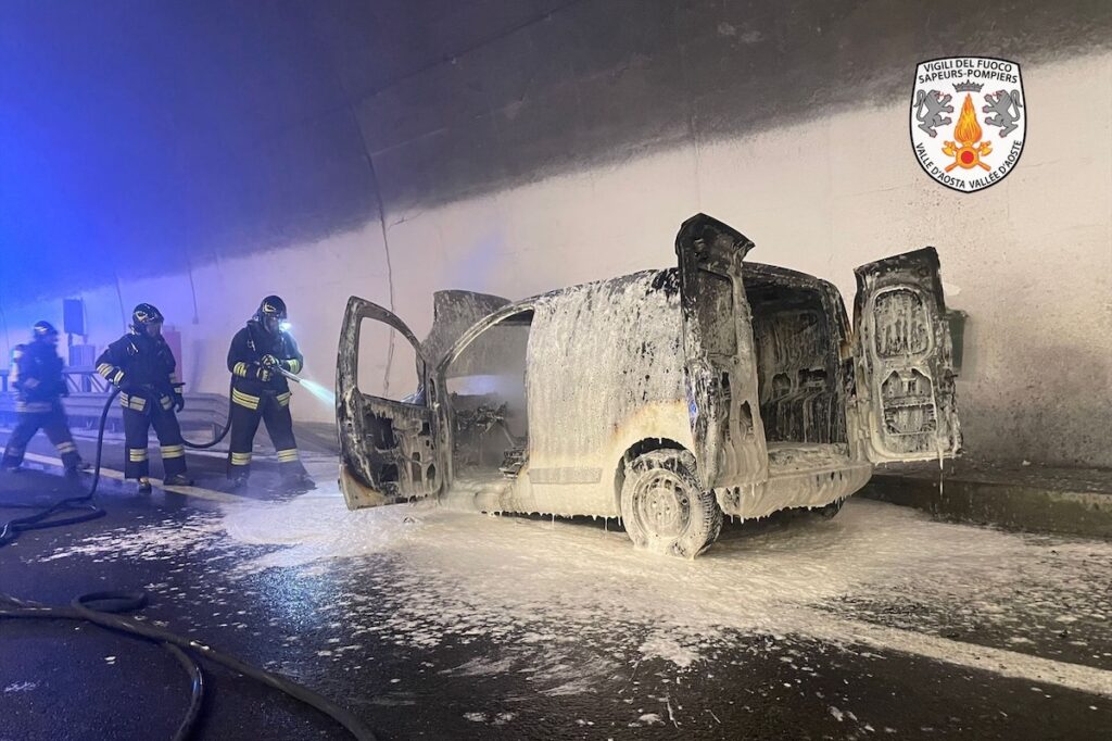 I vigili del fuoco alle prese con l