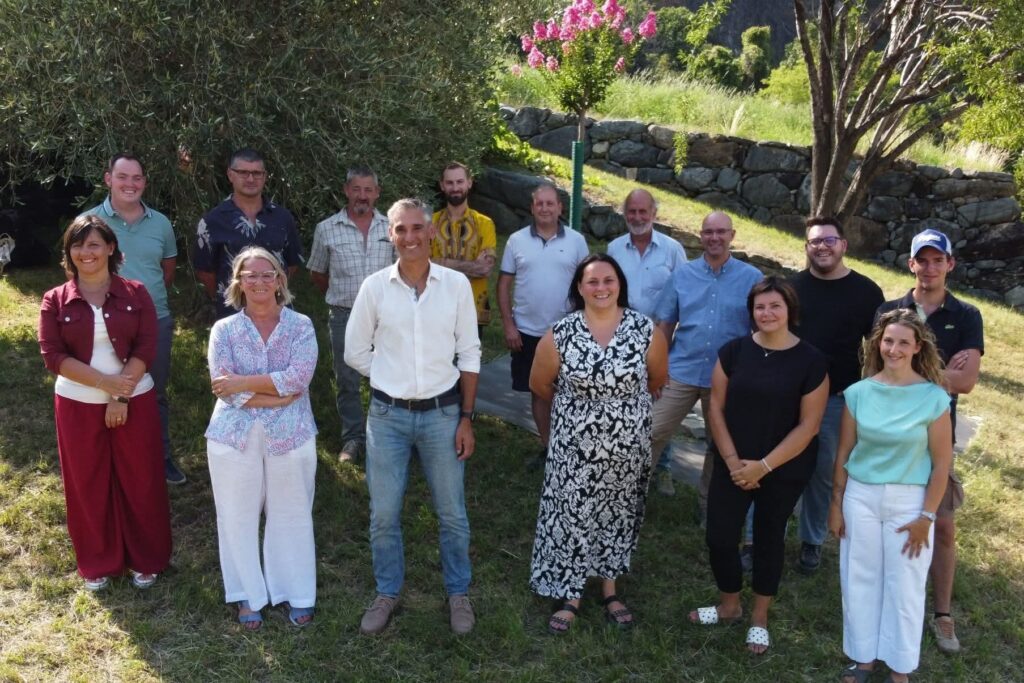 Issogne Comunali 2025 lista “Pour Issogne – Pé Issouègne – Per Issogne. UNITI”